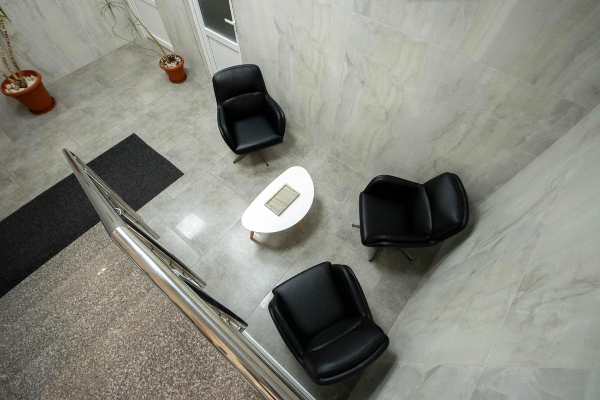 Astar Apartments - Large Радівці Екстер'єр фото
